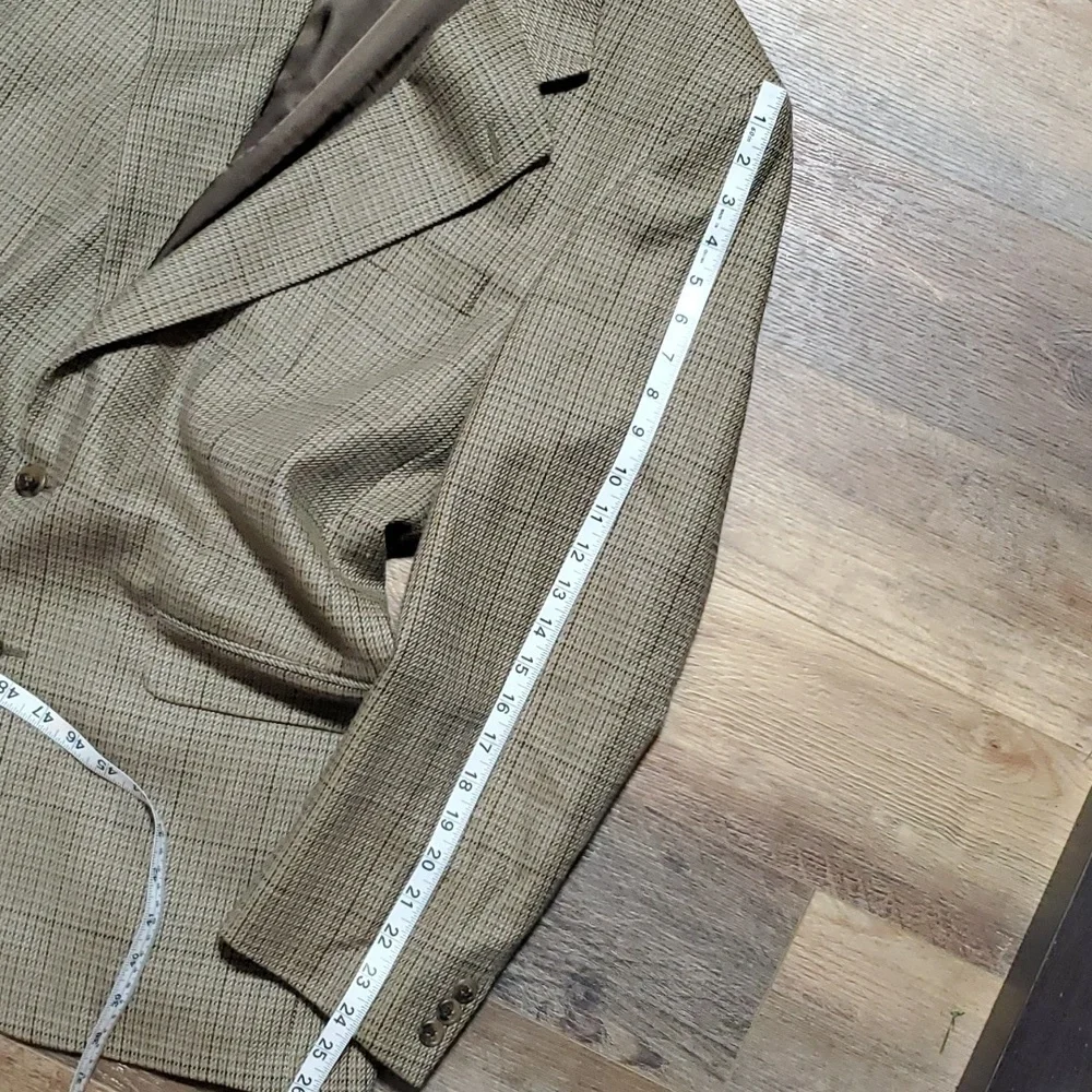 Burberry wool blazer tan